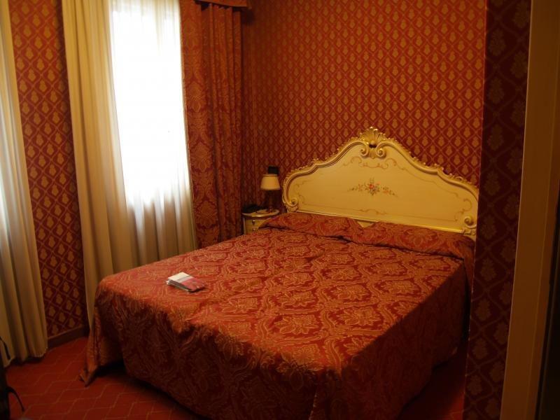Hotel Mignon Venesia Bagian luar foto