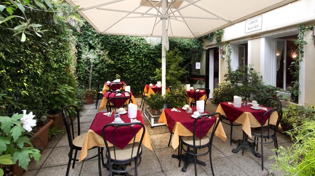 Hotel Mignon Venesia Bagian luar foto