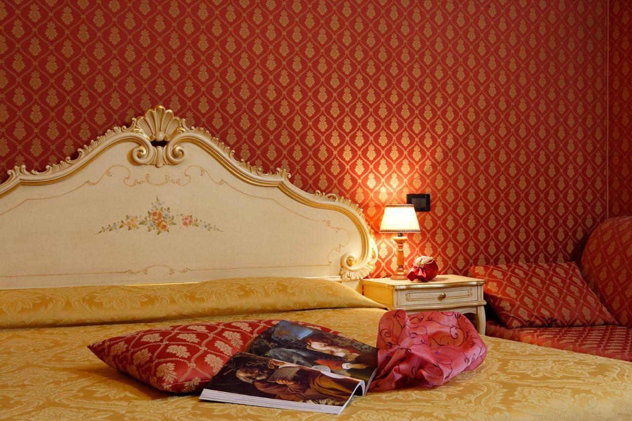 Hotel Mignon Venesia Bagian luar foto
