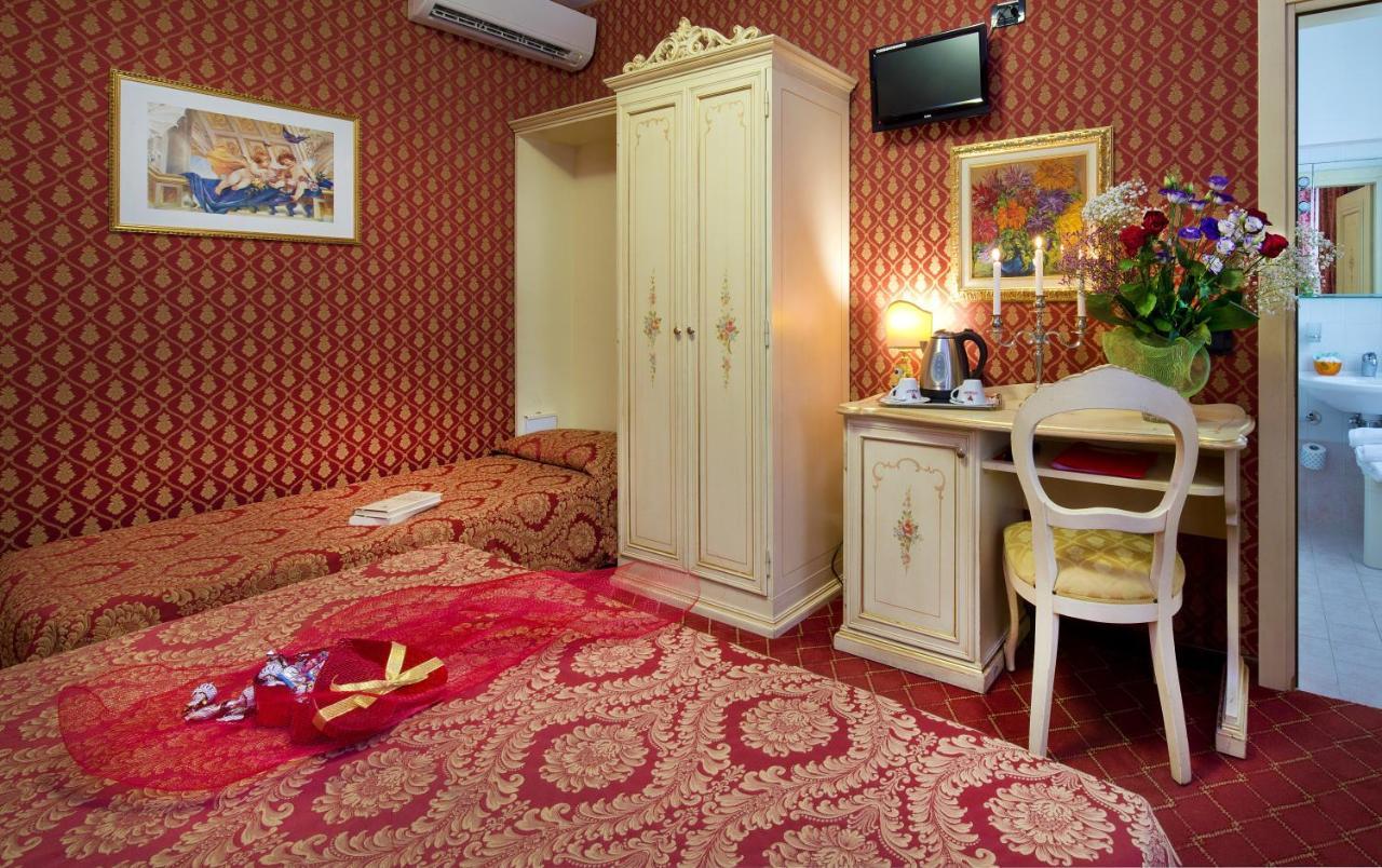 Hotel Mignon Venesia Bagian luar foto
