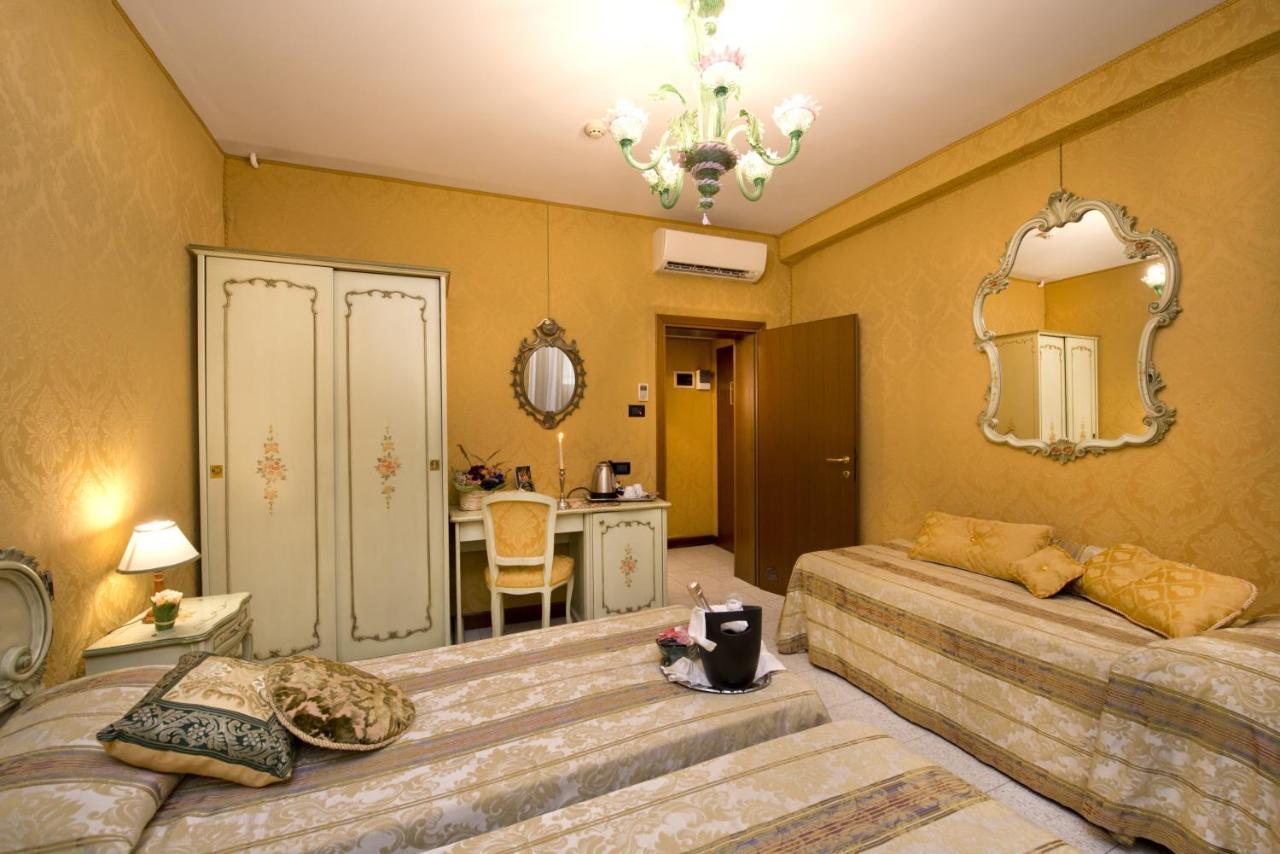 Hotel Mignon Venesia Bagian luar foto